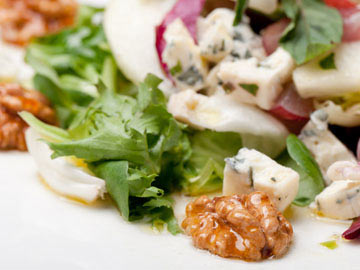 Pear, Walnut and Roquefort Cheese Salad