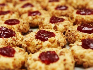Low-Fat Oatmeal Ruby Cookies